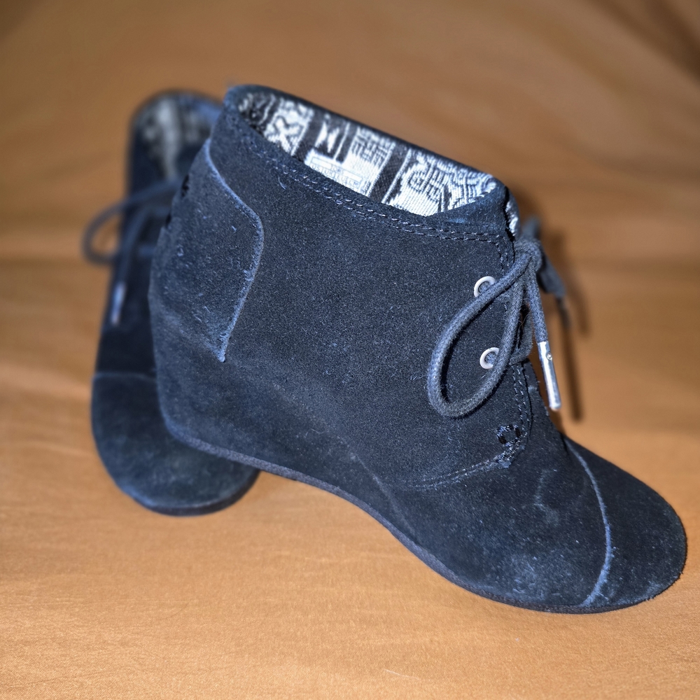 Toms Black Suede Ankle Booties - Picture 3 of 7